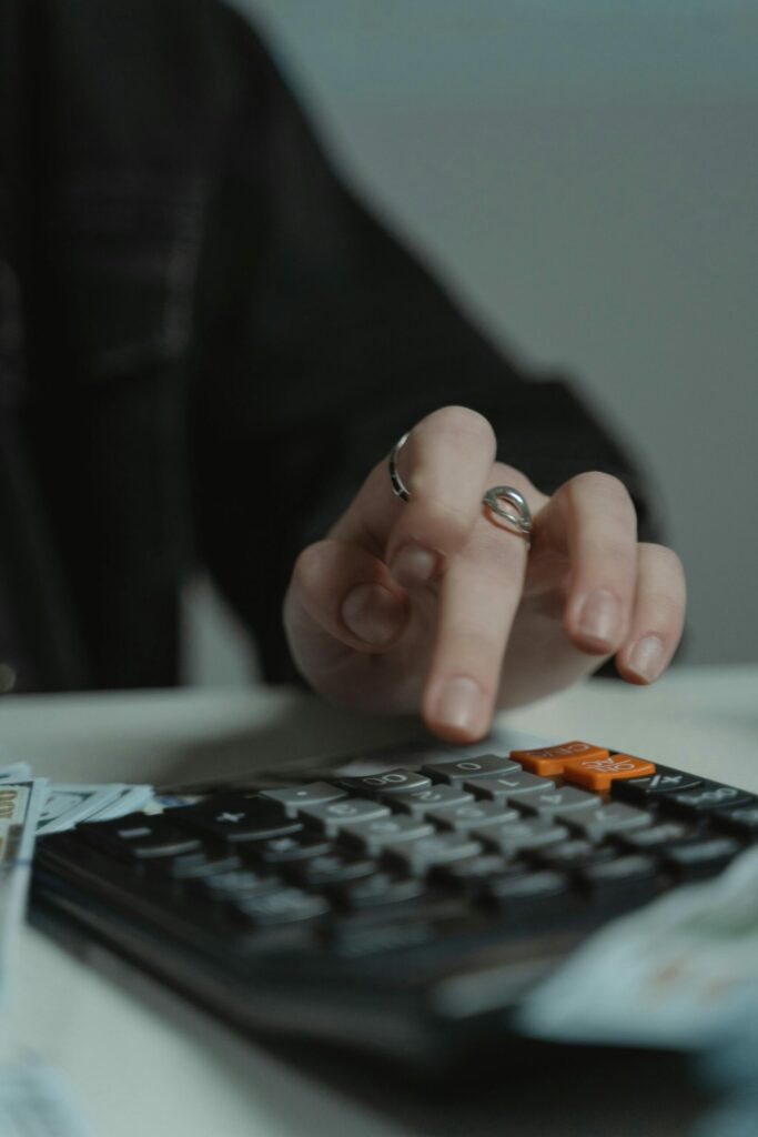 The-_Legacy-Debt_-Audit_-Identifying-the-3-Oldest-Risks-in-Your-Server-Room-scaled.jpg